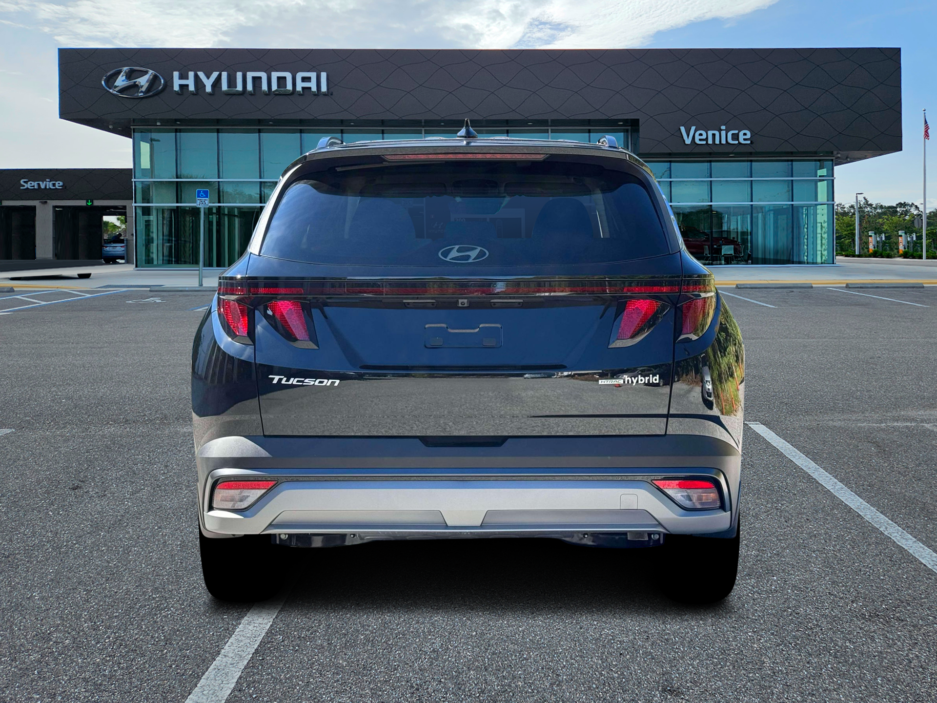 2026 Hyundai TUCSON HYBRID SEL