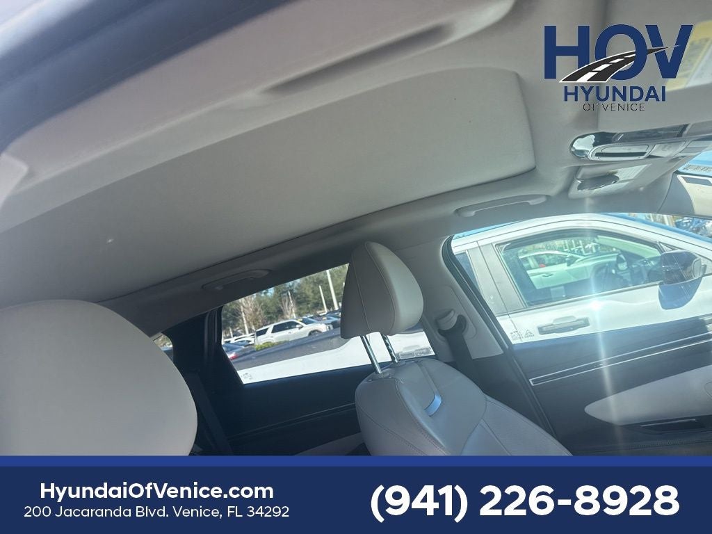 2022 Hyundai TUCSON HYBRID Limited