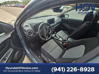 2022 Hyundai KONA SE