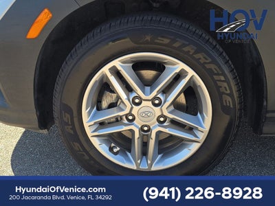 2022 Hyundai KONA SE