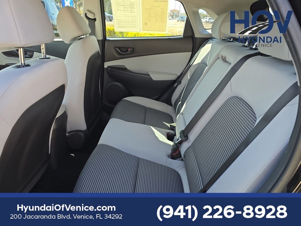 2022 Hyundai KONA SE