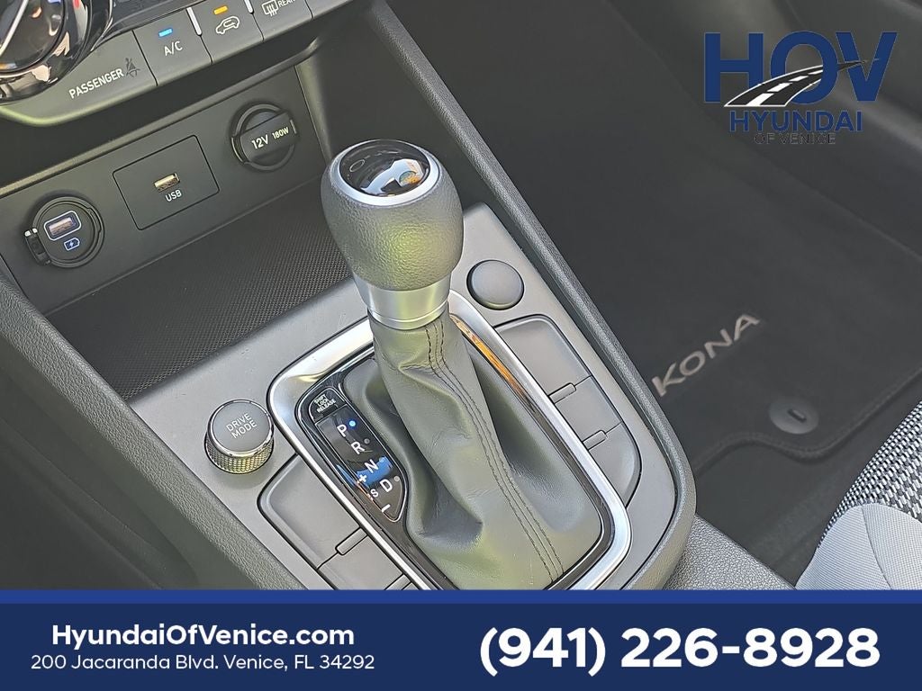 2022 Hyundai KONA SE