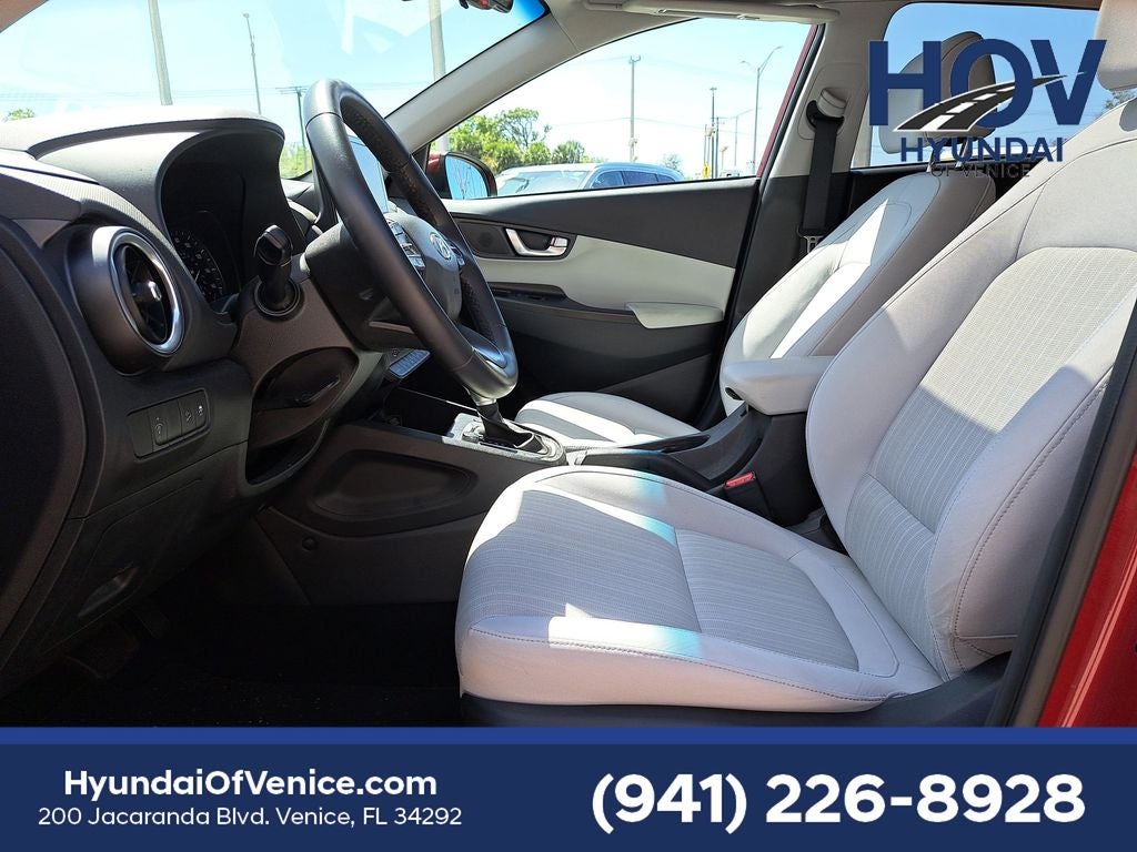 2023 Hyundai KONA SEL