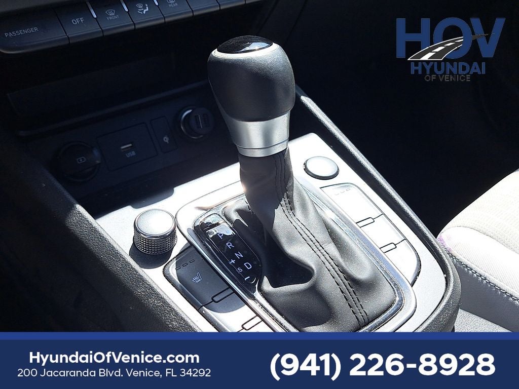 2023 Hyundai KONA SEL