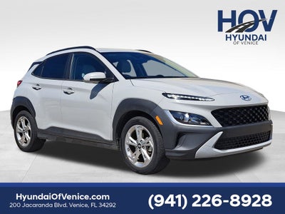 2022 Hyundai KONA SEL