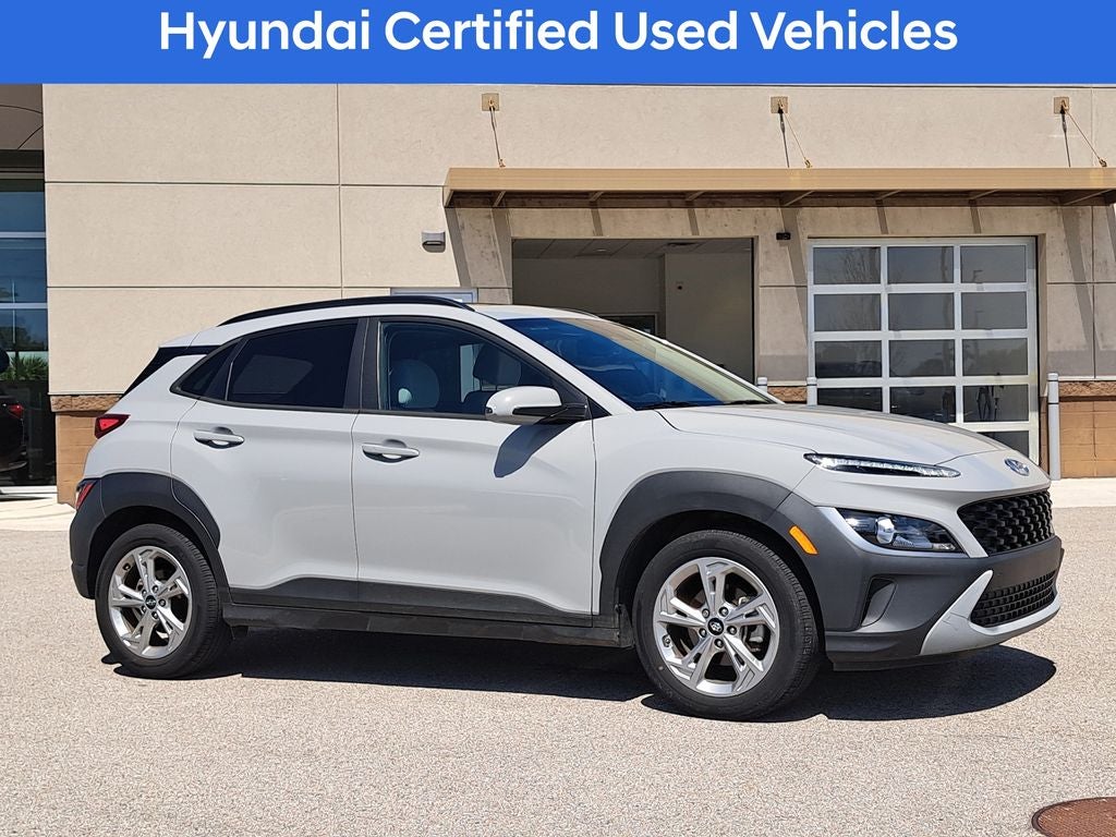 2022 Hyundai KONA SEL