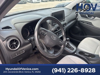 2022 Hyundai KONA SEL