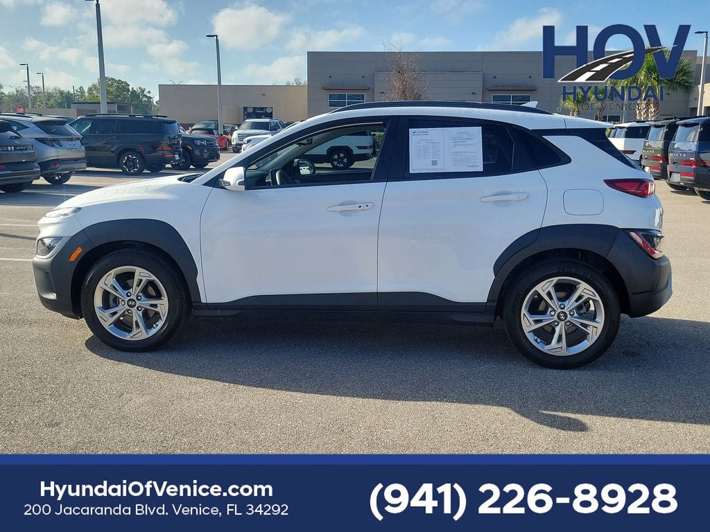 2022 Hyundai KONA SEL