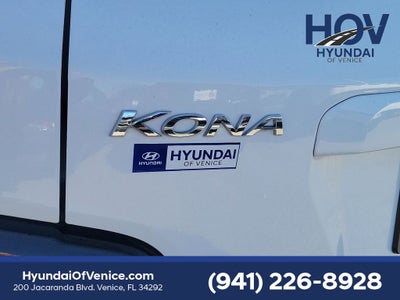 2022 Hyundai KONA SEL