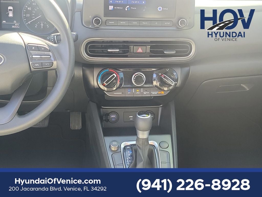 2022 Hyundai KONA SEL