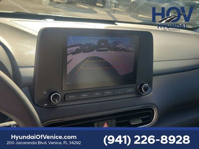 2022 Hyundai KONA SEL