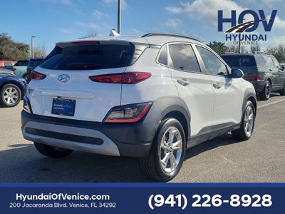 2022 Hyundai KONA SEL