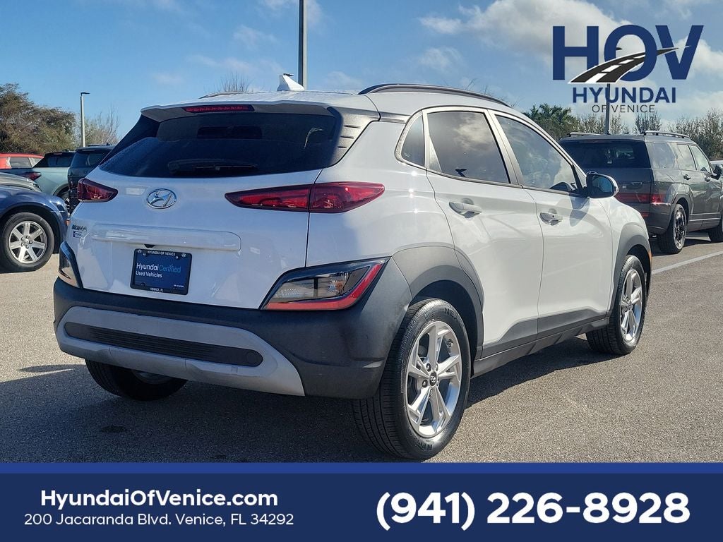 2022 Hyundai KONA SEL