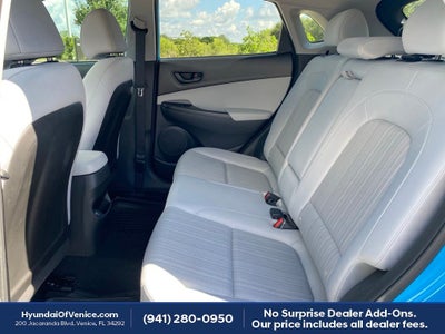 2023 Hyundai KONA SEL