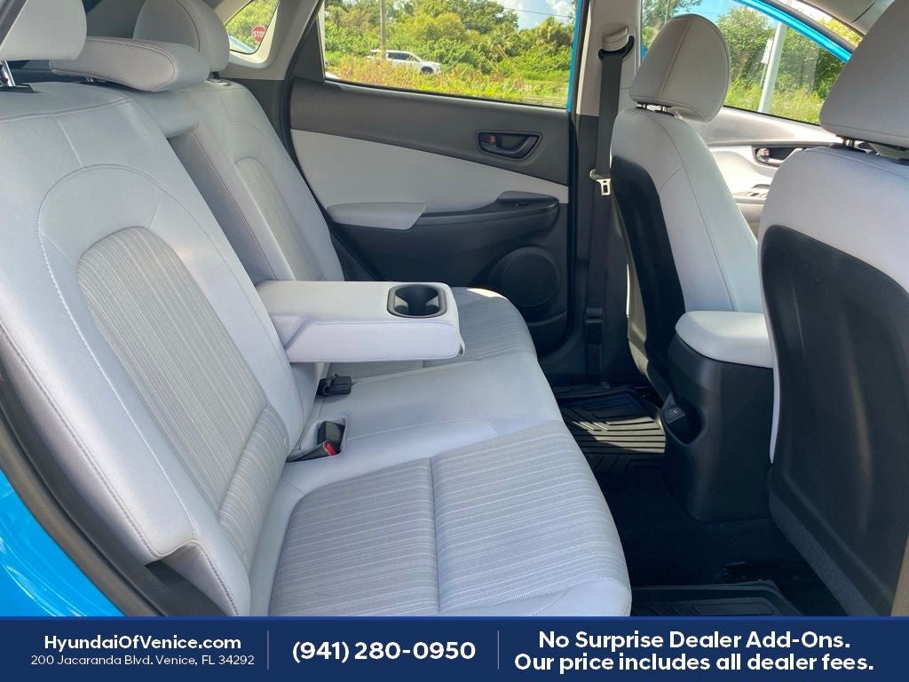 2023 Hyundai KONA SEL