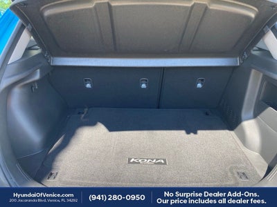 2023 Hyundai KONA SEL