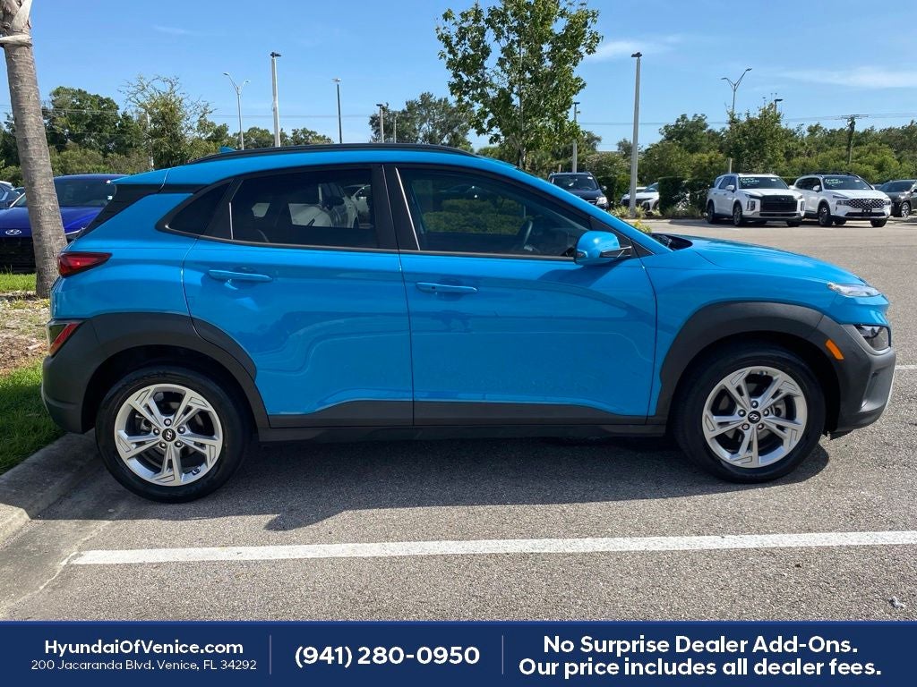 2023 Hyundai KONA SEL