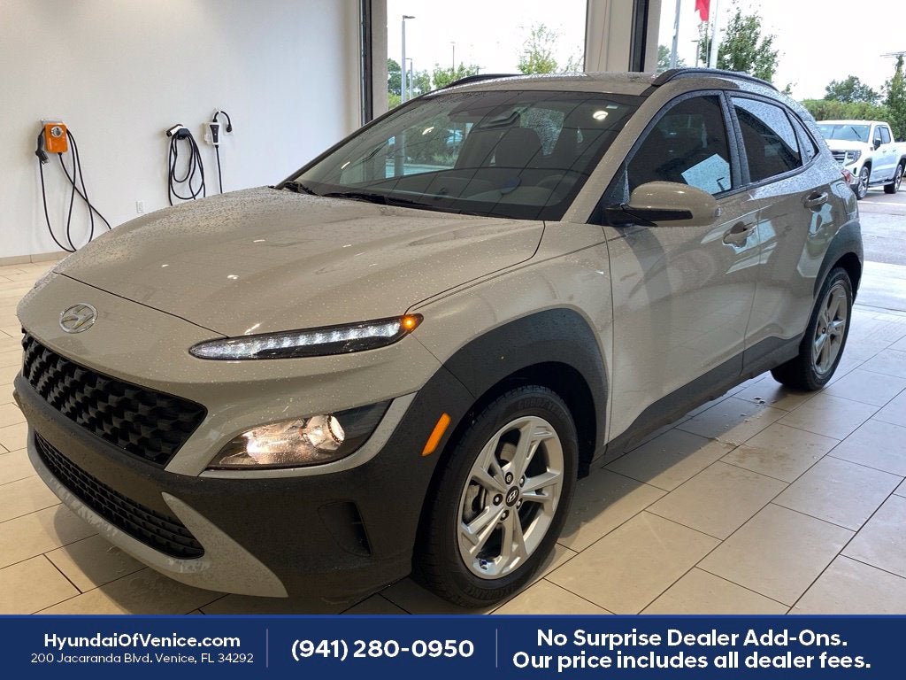 2023 Hyundai KONA SEL