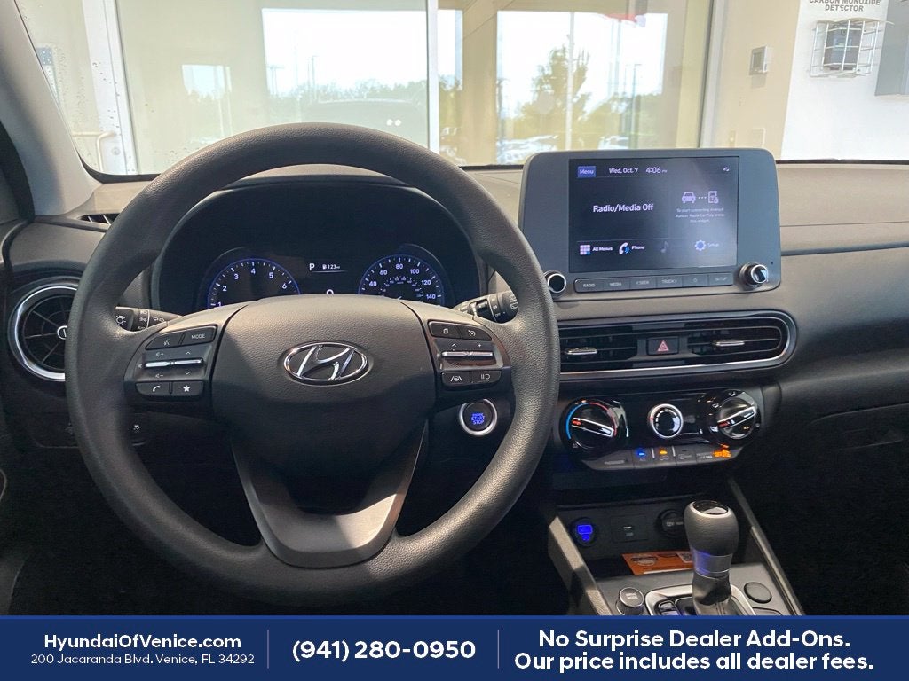 2023 Hyundai KONA SEL