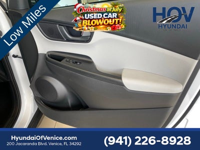 2023 Hyundai KONA SEL