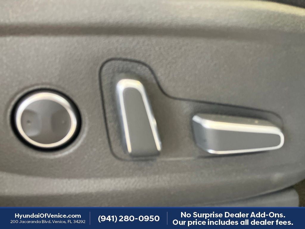 2025 Hyundai PALISADE SEL Premium 8 Passenger