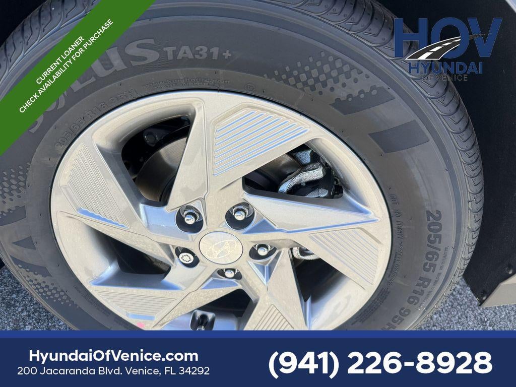 2025 Hyundai SONATA SE