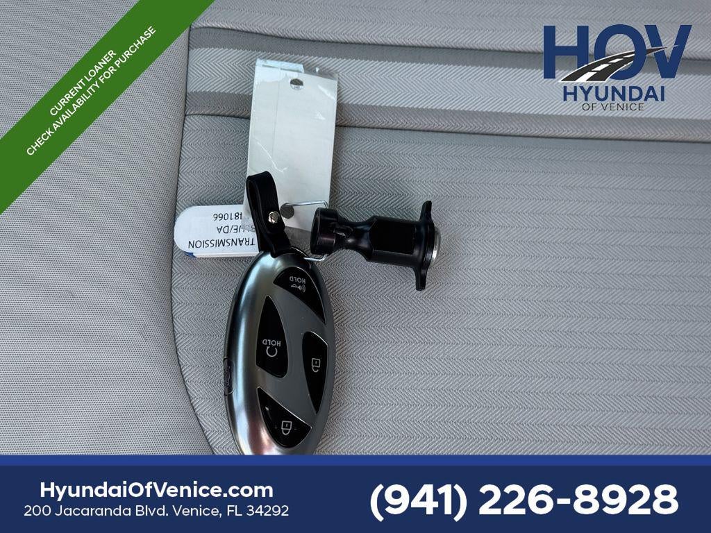 2025 Hyundai SONATA SE