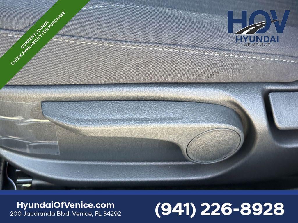 2025 Hyundai SONATA SE