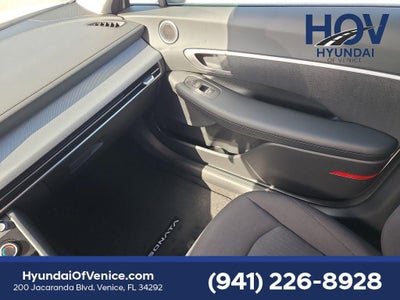 2025 Hyundai SONATA SE