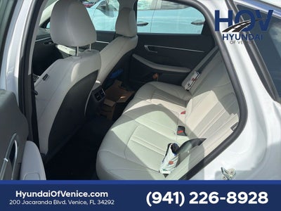2022 Hyundai SONATA Limited