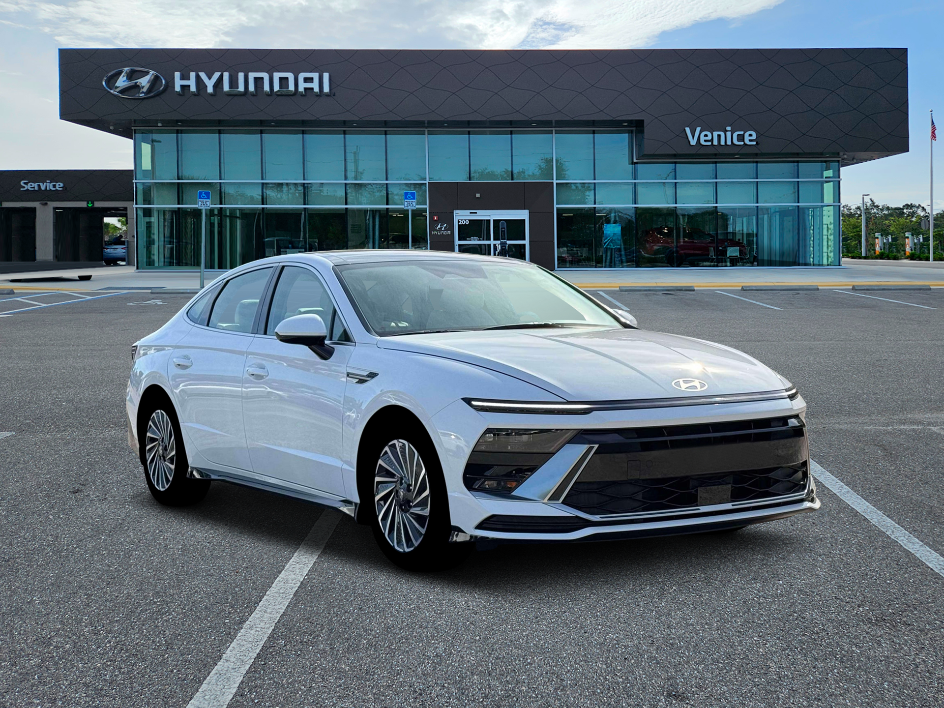 2026 Hyundai SONATA HYBRID SEL