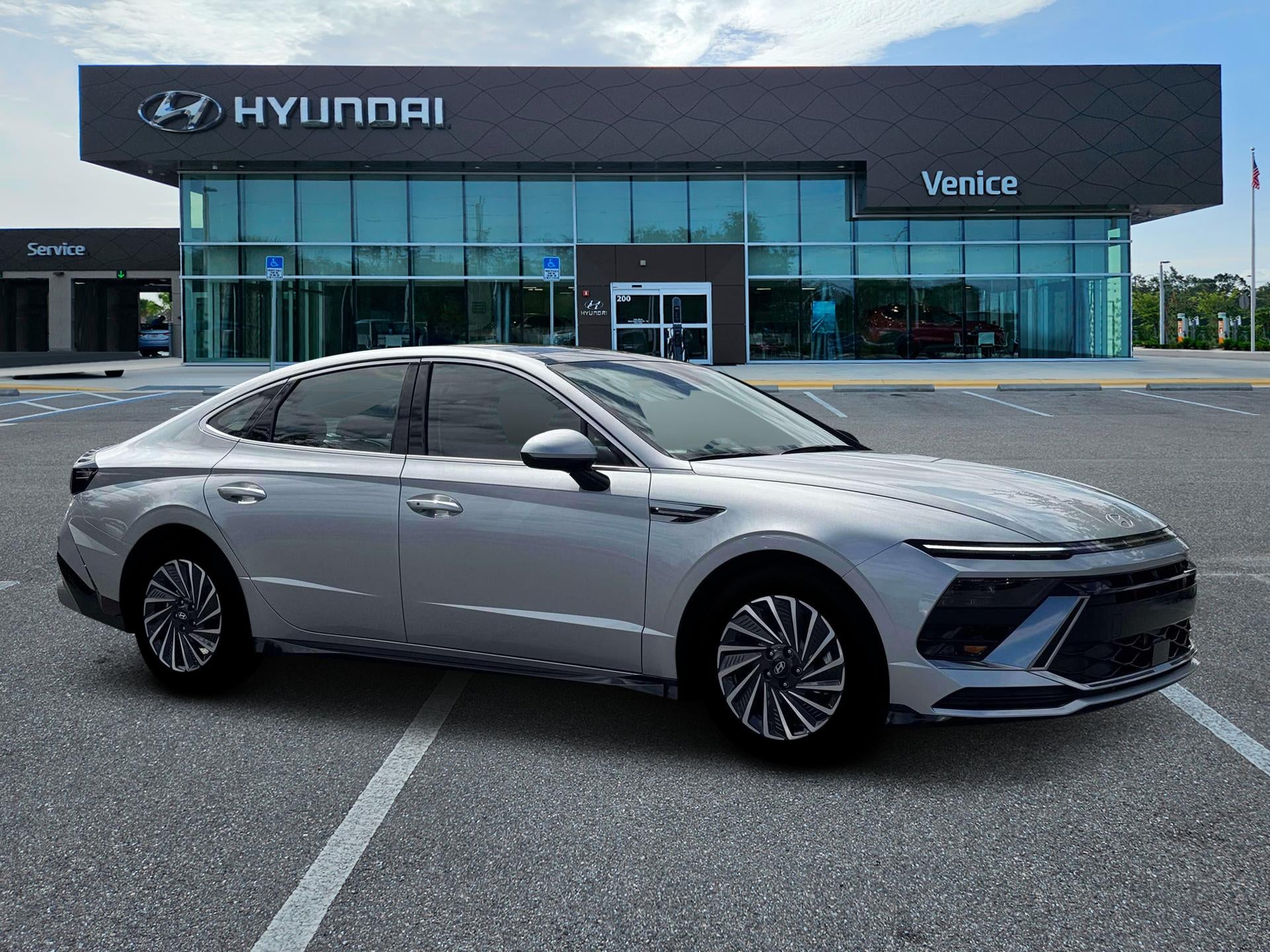2026 Hyundai SONATA HYBRID SEL