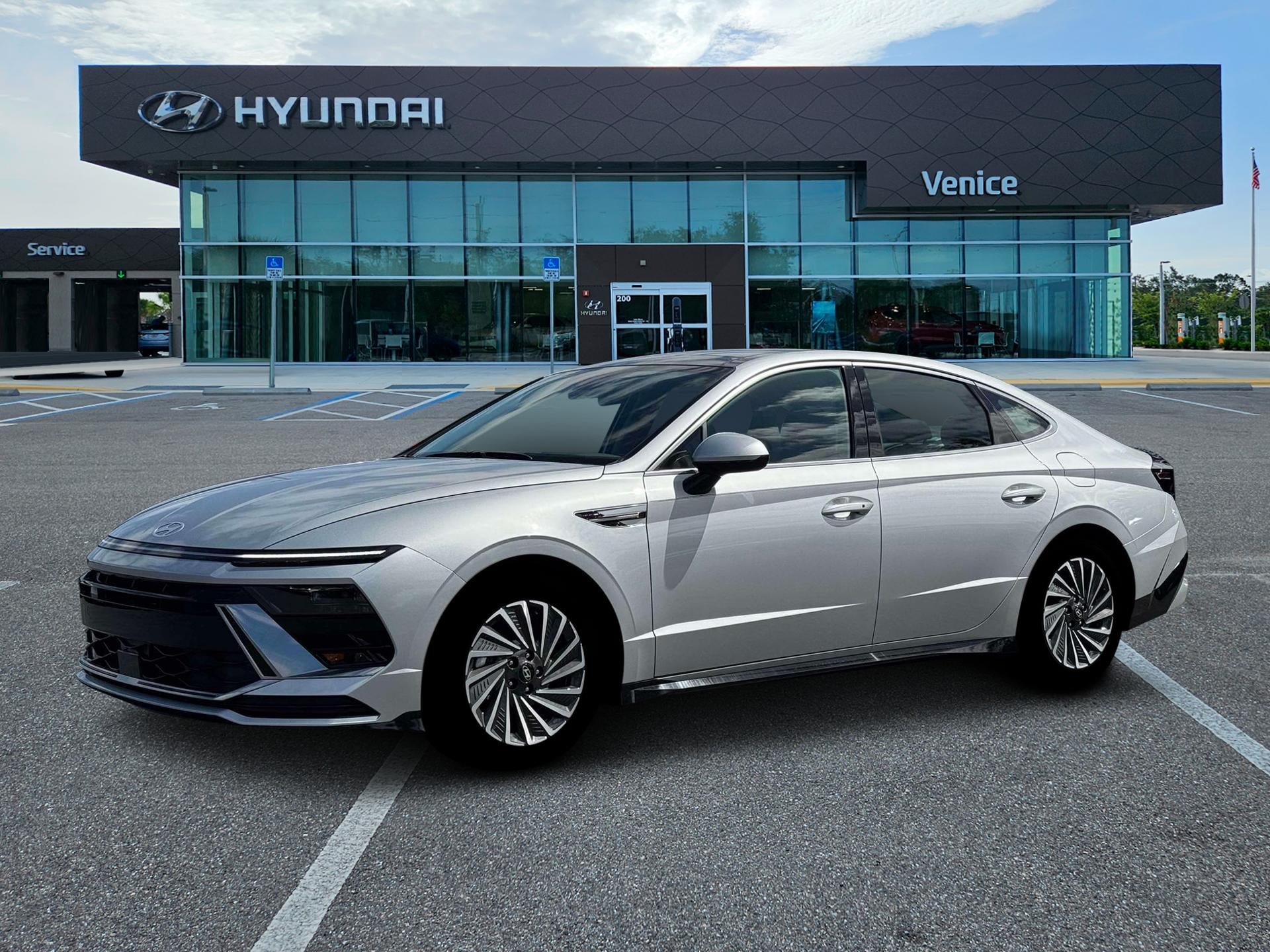 2026 Hyundai SONATA HYBRID SEL
