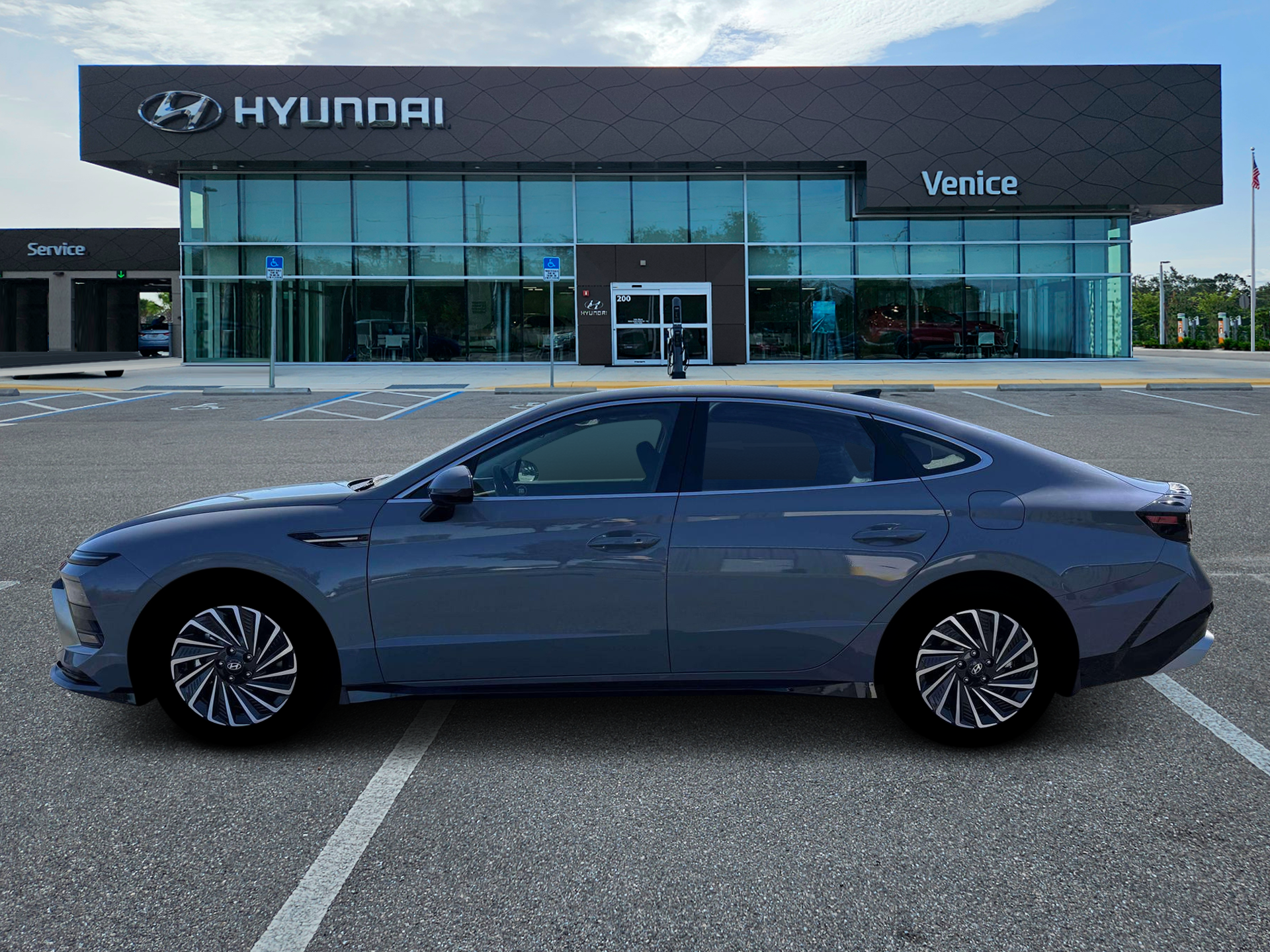 2026 Hyundai SONATA HYBRID SEL