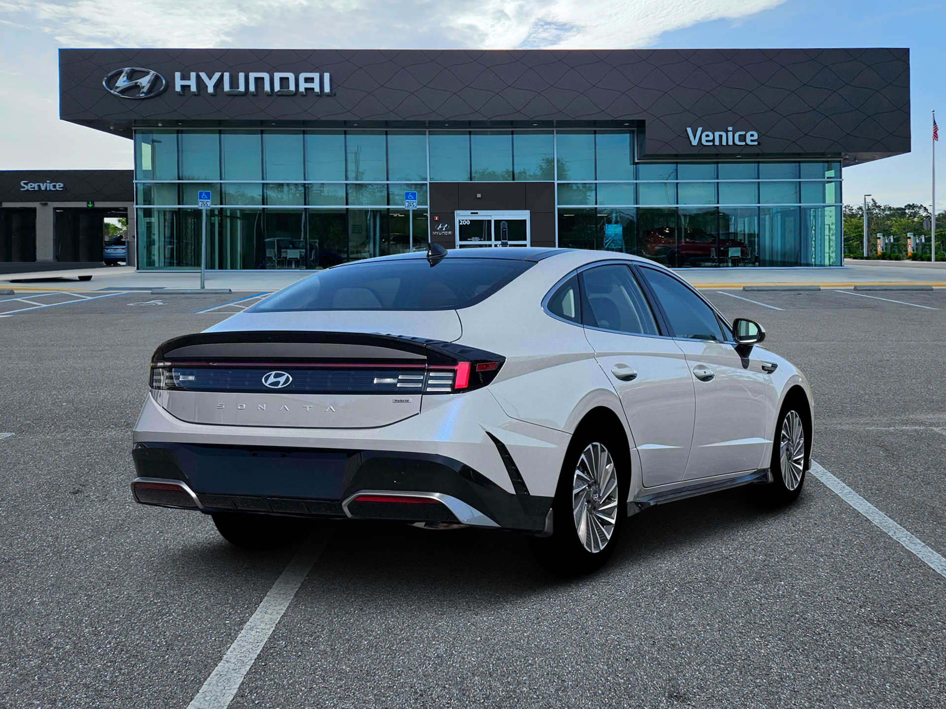 2026 Hyundai SONATA HYBRID SEL