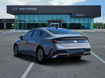 2026 Hyundai SONATA HYBRID SEL