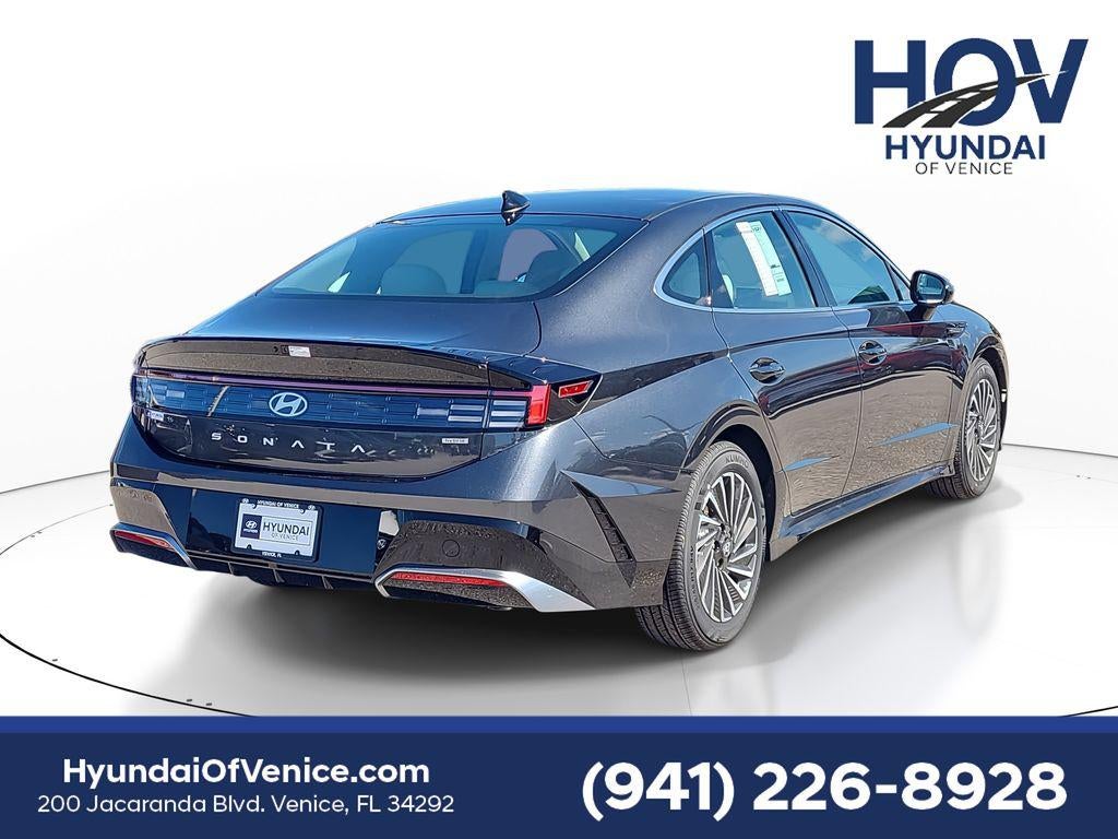 2025 Hyundai SONATA HYBRID SEL