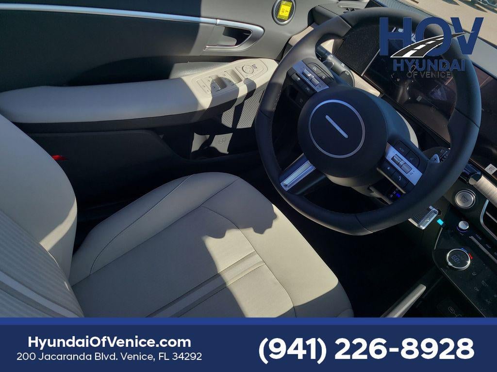 2025 Hyundai SONATA HYBRID SEL