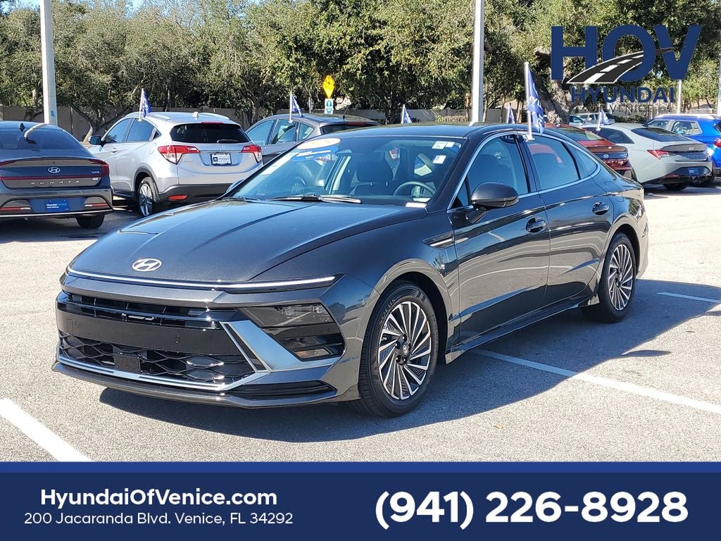2025 Hyundai SONATA HYBRID SEL