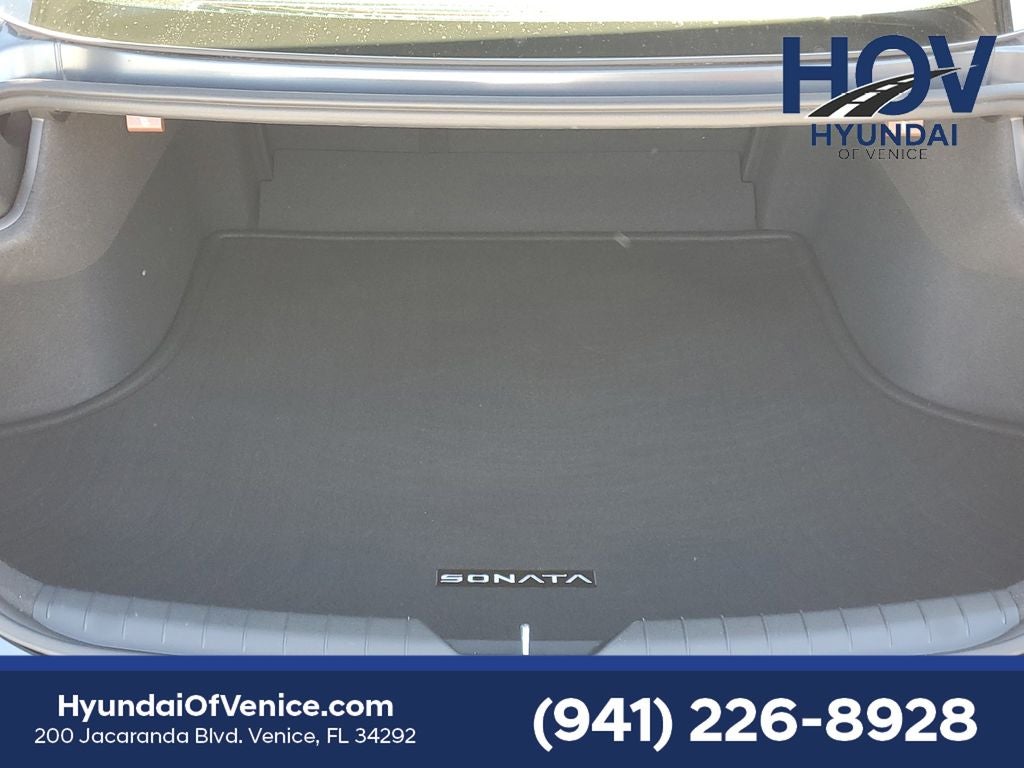 2025 Hyundai SONATA HYBRID SEL