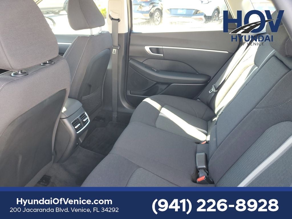 2025 Hyundai SONATA HYBRID SEL