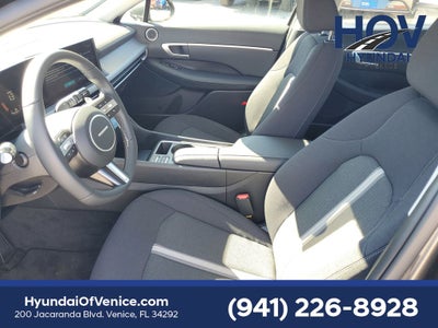 2025 Hyundai SONATA HYBRID SEL