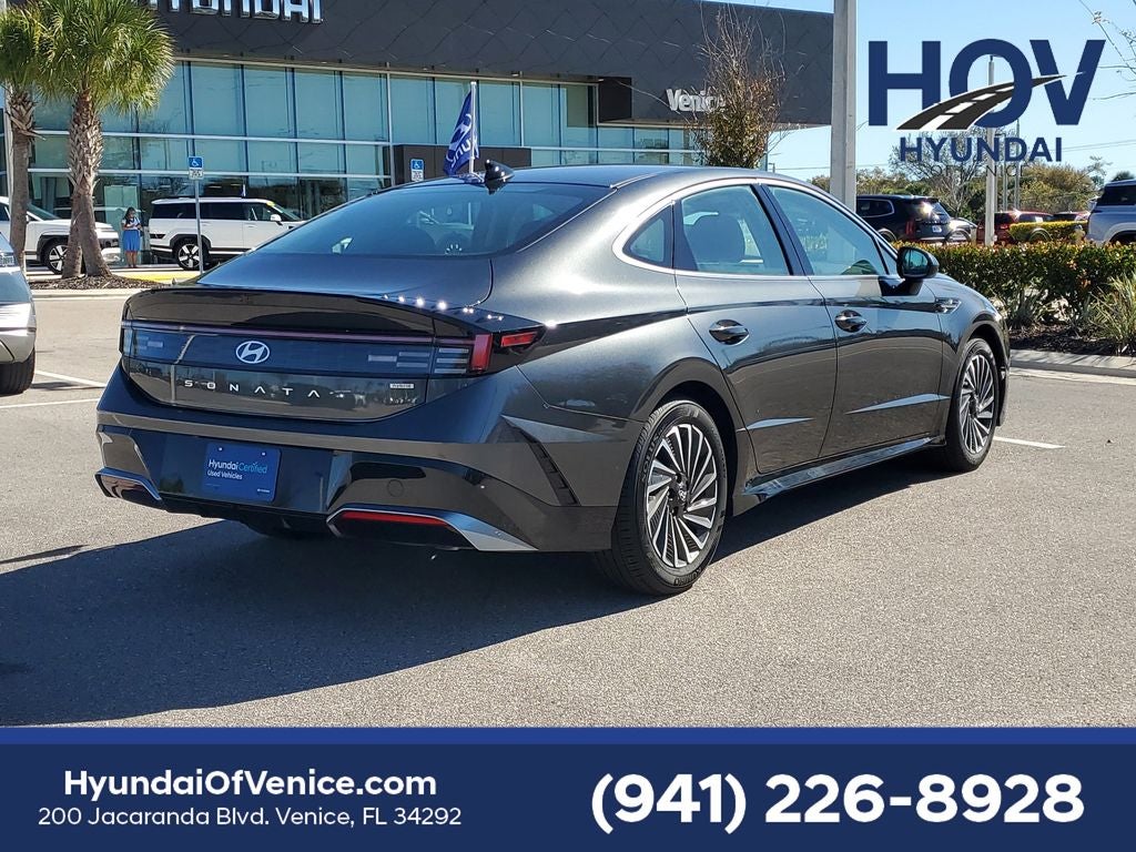2025 Hyundai SONATA HYBRID SEL