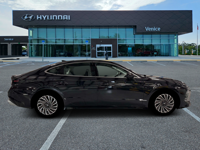2026 Hyundai SONATA HYBRID SEL