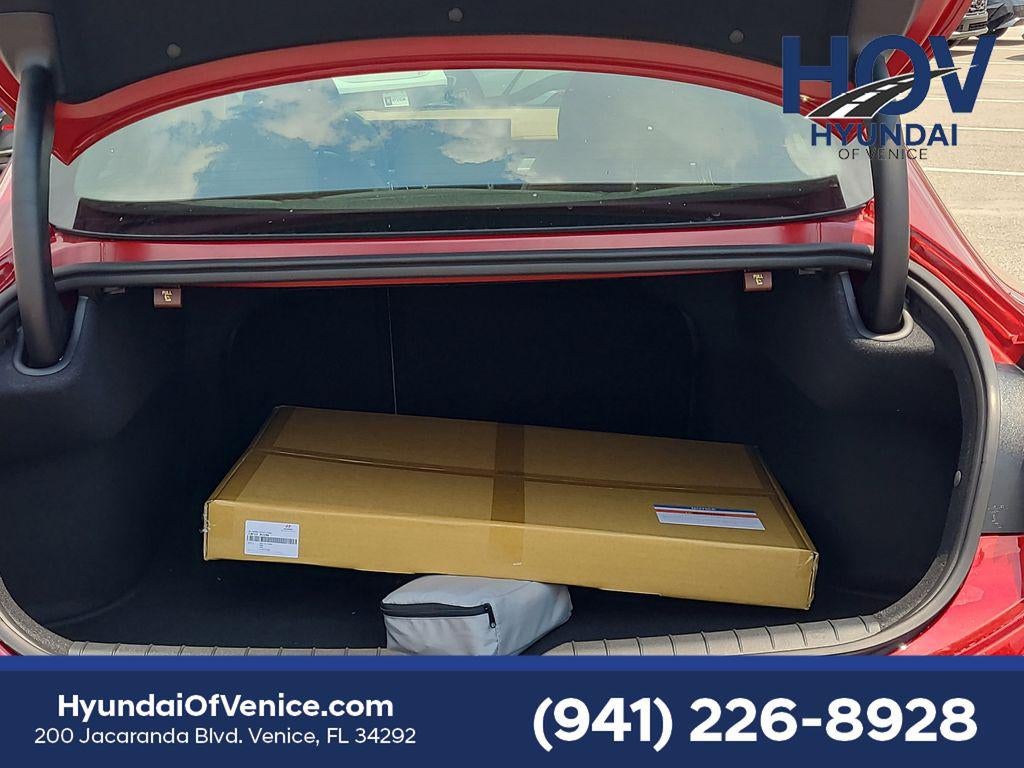 2025 Hyundai SONATA HYBRID Limited