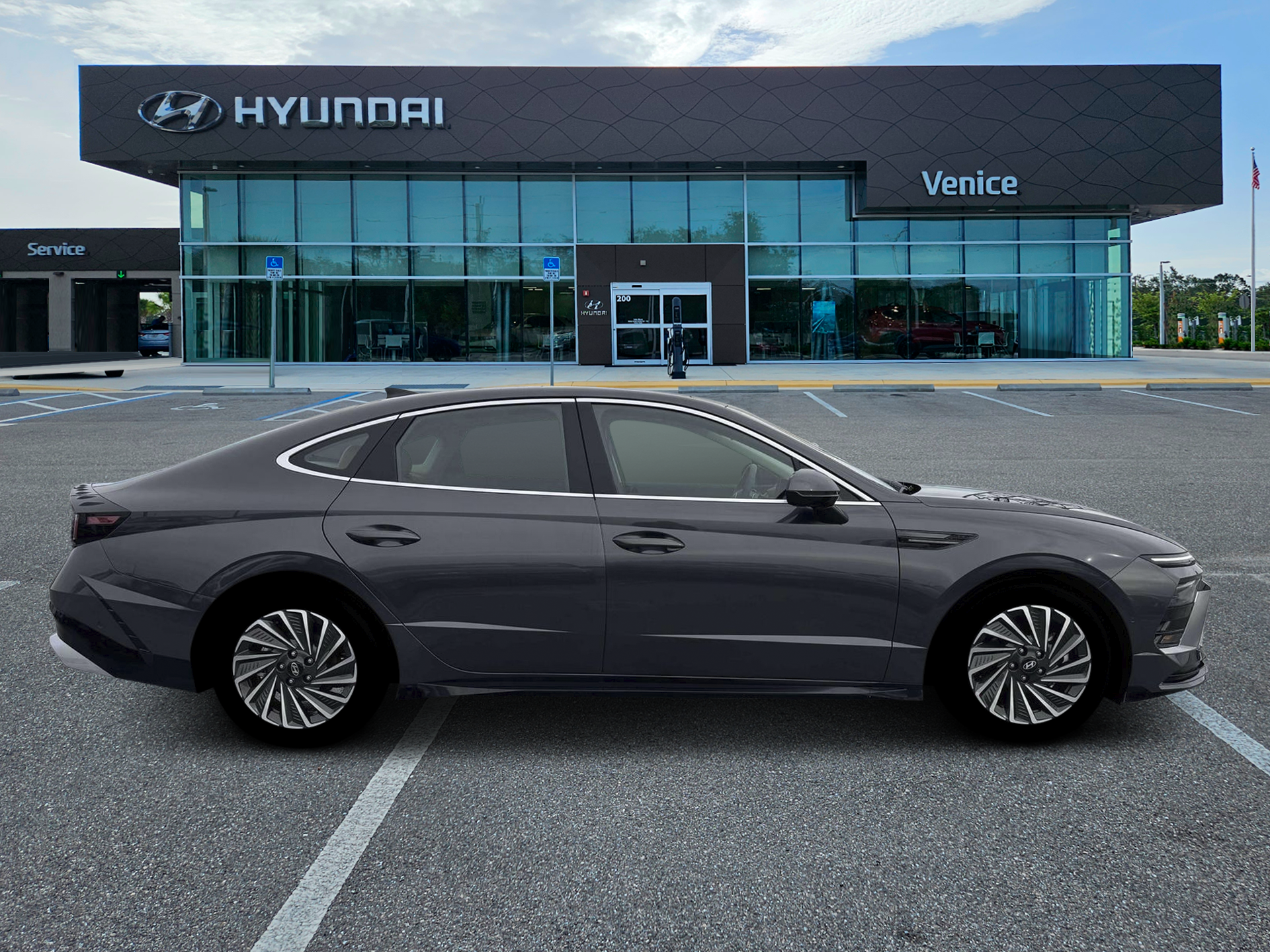 2026 Hyundai SONATA HYBRID Limited