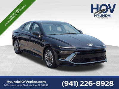 2025 Hyundai SONATA HYBRID Limited