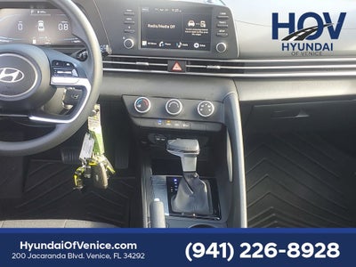 2026 Hyundai ELANTRA SE