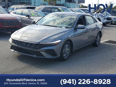 2026 Hyundai ELANTRA SE