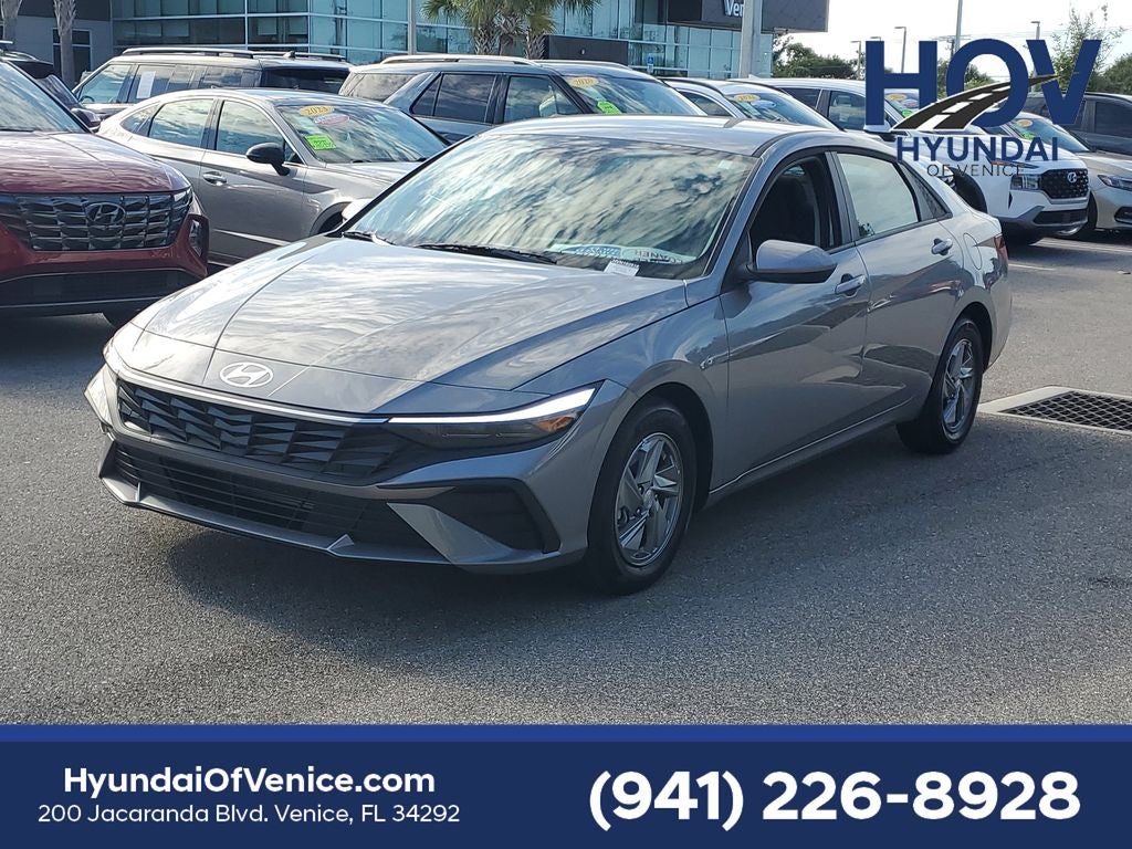 2026 Hyundai ELANTRA SE